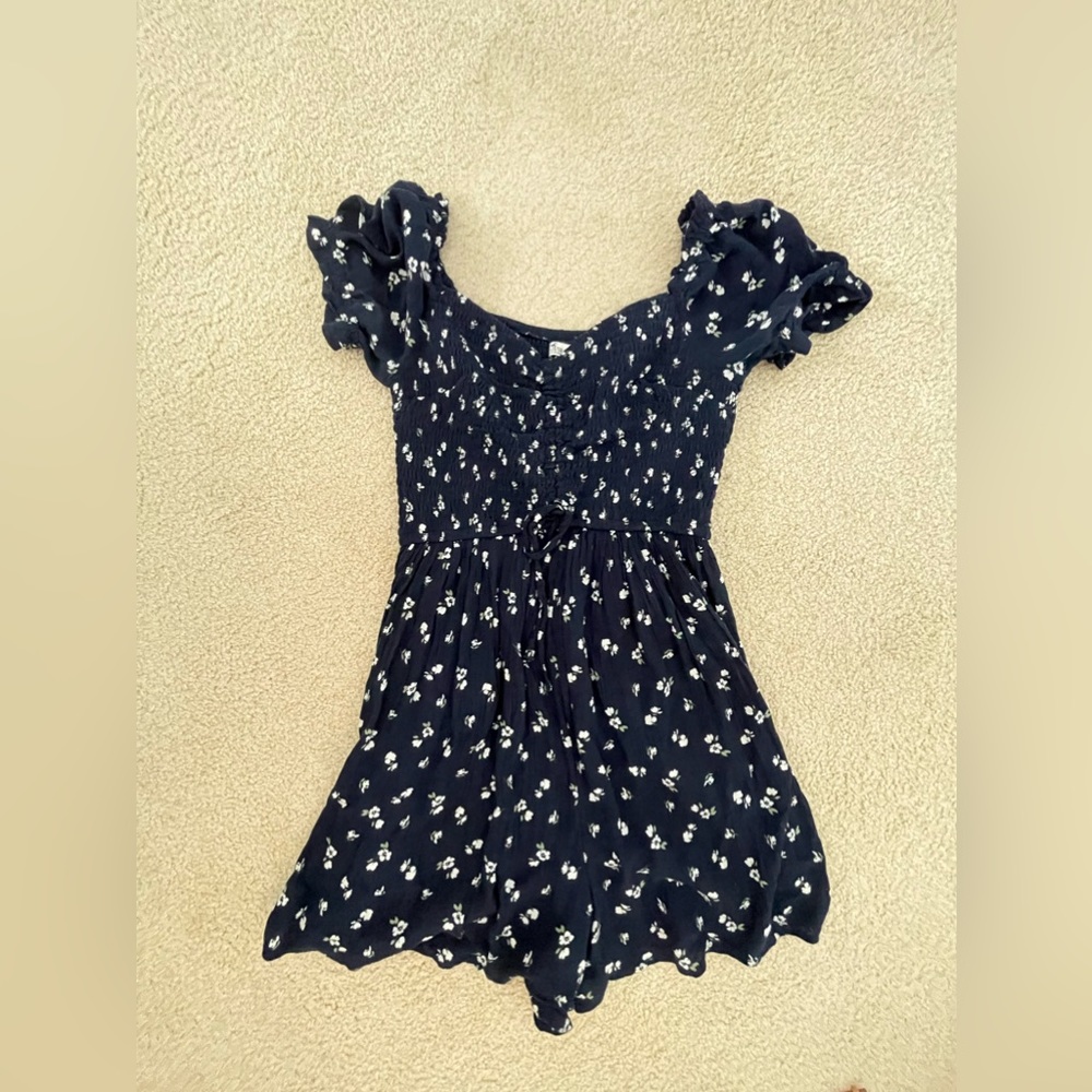 Hollister floral blue romper